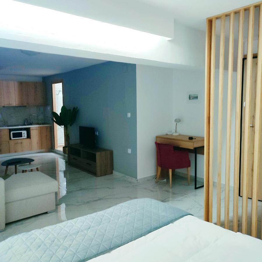 Unique By Perfect-Living Ιωάννινα Lejlighed Eksteriør billede